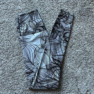 Beyond Yoga Lux Legging Reversible